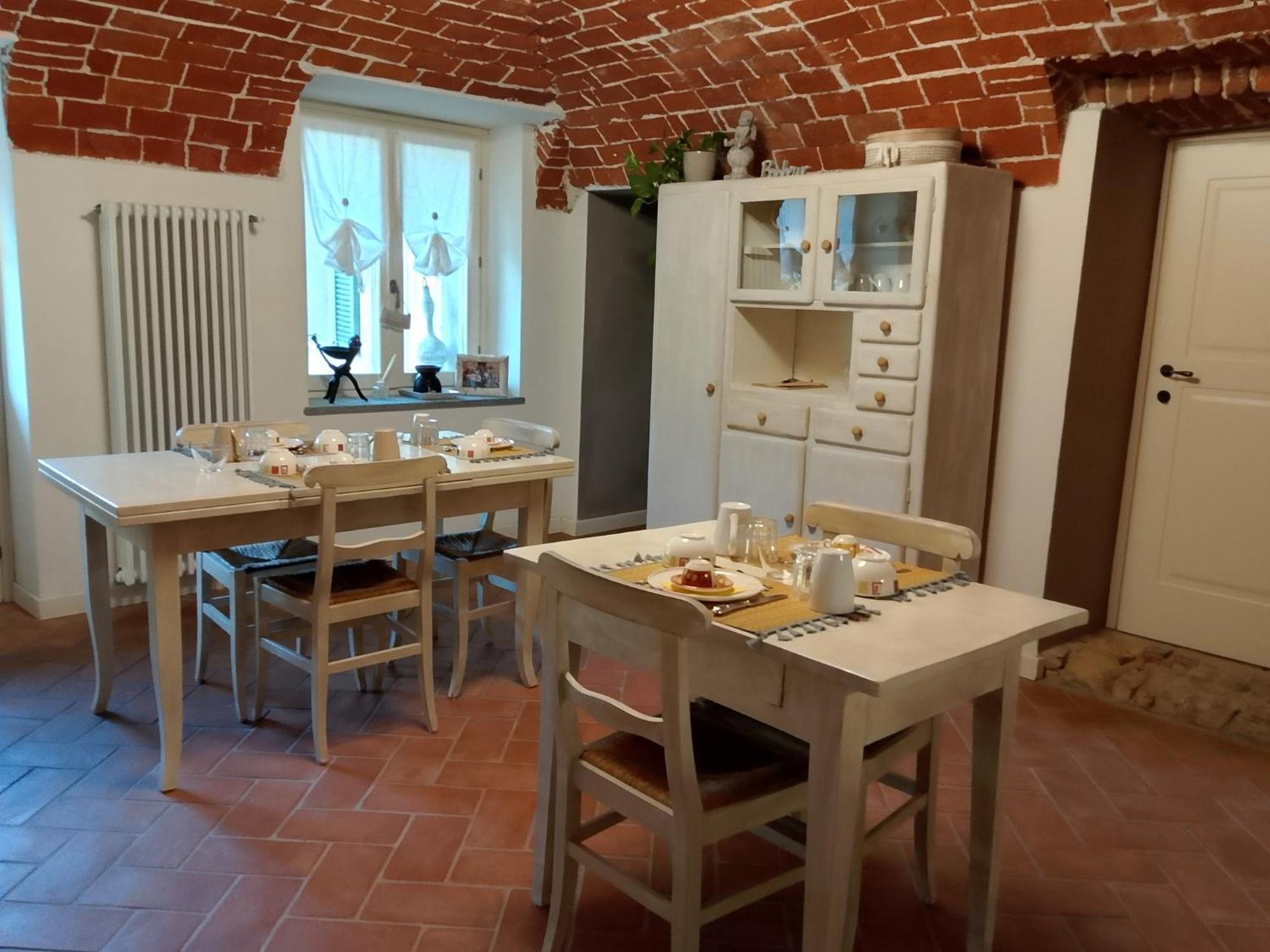 Cascina Spazio Indaco Castagnole Monferrato ภายนอก รูปภาพ
