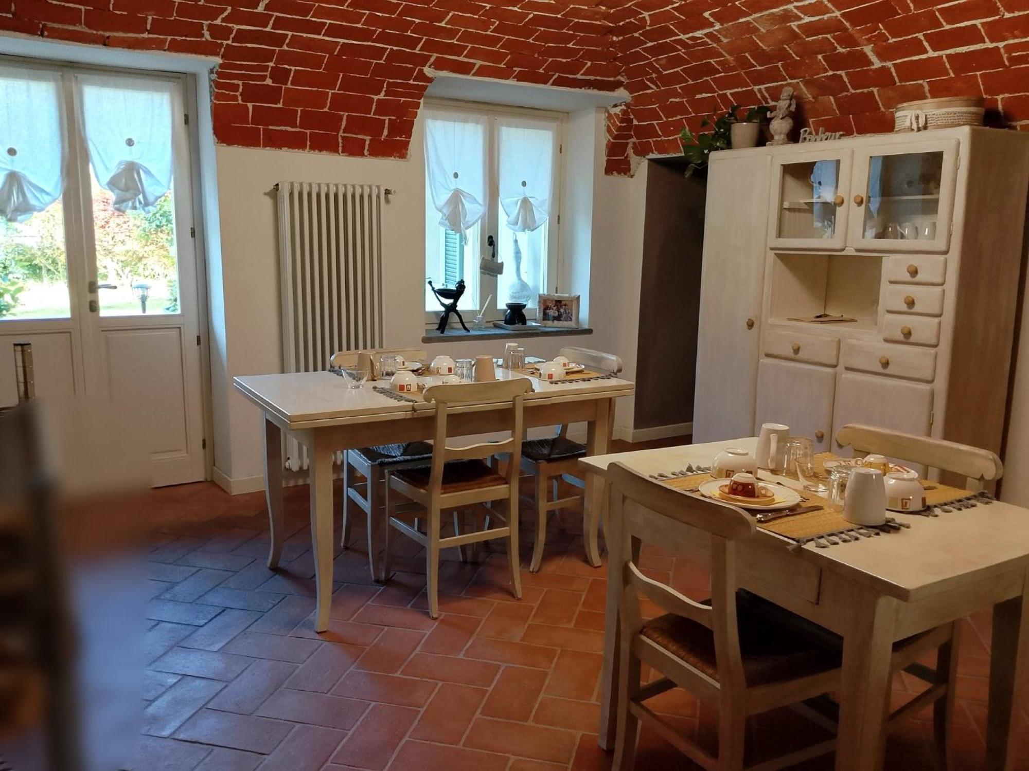 Cascina Spazio Indaco Castagnole Monferrato ภายนอก รูปภาพ
